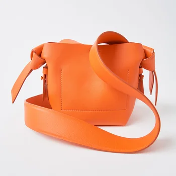 Модни дамски чанти на рамо Дизайнерски чанти, Луксозни Чанти от изкуствена кожа с широка каишка през рамо Дамски чанта с Голям Капацитет Чанти-кофи