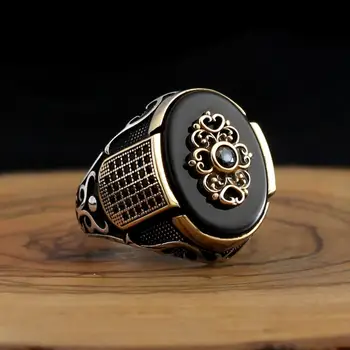 Реколта Бижута, ръчно изработени от Турция Сребрист цвят два тона Мъжки пръстен с естествен червен Цирконии Пръстен с камък за мъже и жени Годежен пръстен Бижута