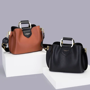 Дамски висококачествени чанти през рамо от изкуствена кожа 2021 Зимни дамски луксозна чанта на рамото Модни Чанти и портмонета класически дизайн