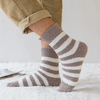 Шарени чорапи Мъжки Дебели коралови кадифе зимни чорапи-Меки Пухкави Мъжки Домашни подови хавлиени кърпи Размити Чорапи Мъжки Мъжки Meias