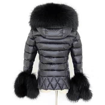 2017 Нови дамски зимни якета и палта с голяма яка от естествена кожа на миеща мечка, паркове с бял утиным пух, черни дамски пухени якета Марка