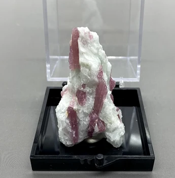 Натурален бразилски розов турмалин проби минерални кристали, камъни и кристали, кристали кварц размер на кутията 5,2 см