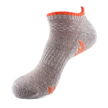 [2 Чифта]Есенни мъжки къси чорапи, Модни удобни Чорапи за планинско катерене, Дишащи бързо съхнещи дезодоранти Мъжки чорапи на щиколотках