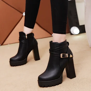Високи токчета за дамски дебели токчета нови непромокаеми обувки на платформа британски къси ботуши модерен дамски обувки за есента и