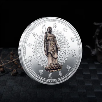 Светлината на Буда в китайски стил Блести на Възпоменателни монети на Буда Религиозната вяра Златна Сребърна монета С релефни Метални Икона Занаяти