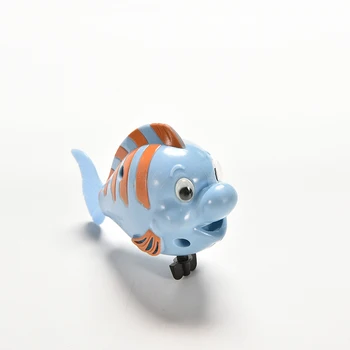 Горещи Продажба Класически Играчки, Мини Сладки Бебешки играчки за баня Риба Плувни Заводные Играчки Случаен Цвят