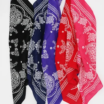 2020 Нови Памучни кърпи с принтом за жени в квадратах Шал за момичета Превръзка на главата си Носна кърпа шапки