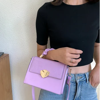 Малка чанта-месинджър с каменен модел за жени Елегантна дамска чанта за ръце 2021 Черна плиссированная квадратна чанта През Рамото си, През рамо Основната X158