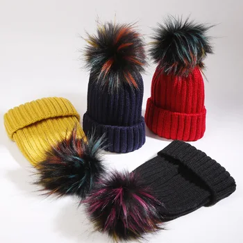 Модни дамски шарени многоцветни възли шапка шапка зимна шапка за момичета и момчета от изкуствена кожа с pom-помераните дебела топла шапка gorros