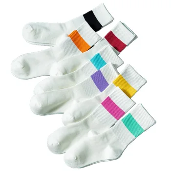 Широки ленти памучни обикновена къси чорапи за високи жени\x27s Модни дамски ежедневни бели райета Зимни чорапи дишащи сладък студентски сокс