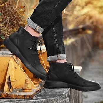 Модерен мъжки ежедневни обувки от мека естествена кожа, за ходене Обувки за шофиране в британския стил Удобни ежедневни обувки за града офис Мъжки маратонки