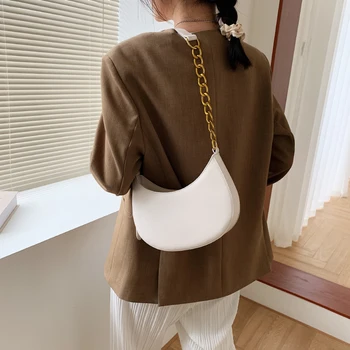 Полумесец Верига Дизайн Изкуствена кожа Дамска Чанта На Рамото 2021 Минималистичен Мода Продаден на Цвят Дамски Чанти Чанти за жени