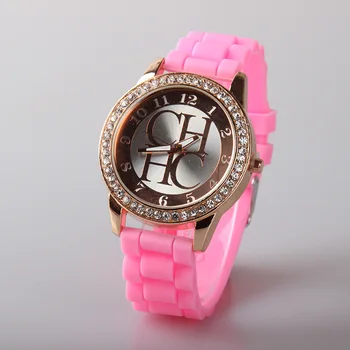 Reloj Mujer Нова марка за жените 2018 Луксозни кристали кварцови часовници за жени Рокля Часовници за жени силиконови часовници Гореща Relogio Feminino