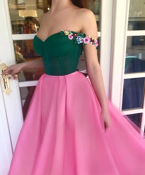 Зелени и розови Вечерни рокли на спагети презрамки с цветя, ръчно изработени А-силует Арабското рокля за бала по поръчка Вечерна рокля за бала