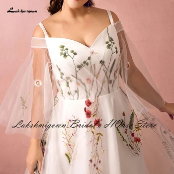 Принцеса Избродирани дантелени сватбени рокли с цветен модел Плюс Размера на женските сватбени булчинска рокля Корсет от дантела Отзад Vestido De Новия 2022