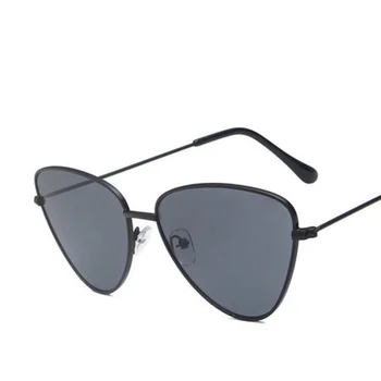 Ретро Слънчеви очила Дамски секси очила с кошачьим око тънка Метална дограма за Реколта Червени и черни слънчеви очила за шофиране Дамски плажни очила
