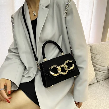 Малка чанта 2021 Дамски брандираната Реколта чанта-месинджър с капак Зимна чанта на рамото от набук Модерна чанта през рамо