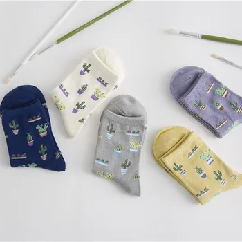 Нов стил памучни женски удобни чорапи с забавен модел на кактус от растения женски меки памучни чорапи ежедневни топли къси дамски чорапи