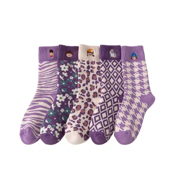 2021 Есен Зима Лилаво Дизайнерски чорапи с бродерия дебели Вълнени чорапи Kawaii Harajuku Сладки чорапи