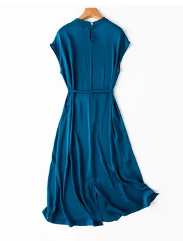Жена на 19 momme 95% Коприна тутового дърво, 5% Ликра Сатен, коприна павлиний синя яка-часова със странична цепка Дълга рокля Миди с колан M101