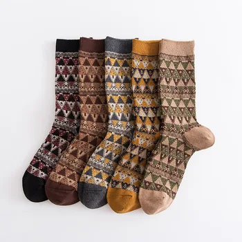 Национален Стил Геометрични Реколта Жените Чорапи Висококачествени Удобни дишащи памучни чорапи с гребен За есенно-зимните топли чорапи Сокс