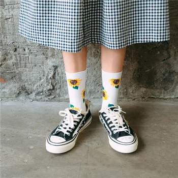 Гореща разпродажба Модни Творчески японски чорапи Харадзюку Пролет Есен Зима Слънчогледови къси чорапи Ежедневни Цветни Памучни Забавни Tide Сокс